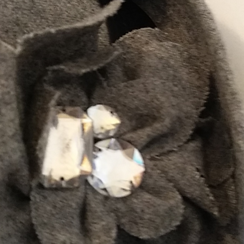 The Accessory Collective Women's Hat Gray & Black - Picture 4 of 8